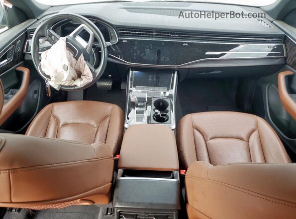 WA1EVAF1XMD033710 2021 AUDI Q8 Черный Вид панели приборов