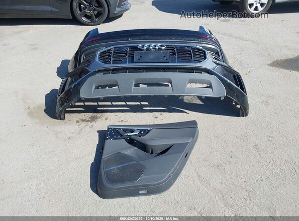 WA1EVBF18PD000876 2023 AUDI Q8 Черный Вид щитка приборов