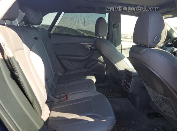 WA1FVAF16KD018428 2019 AUDI Q8 Blue Вид задніх сидінь