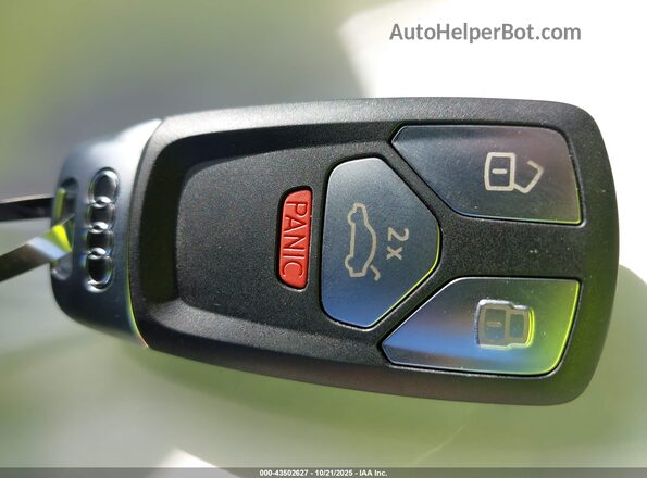 WA1G2AFY2L2060912 2020 AUDI Q5 Черный Вид панели приборов