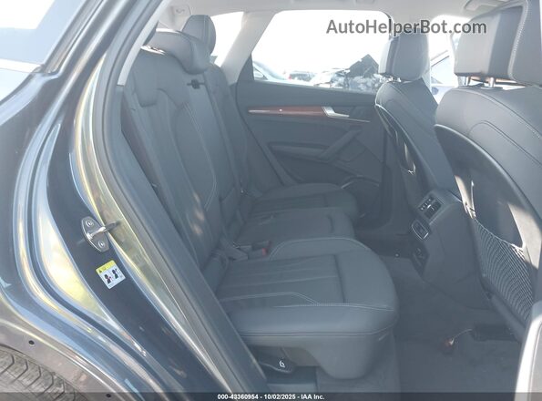 WA1G2AFY8N2086479 2022 AUDI Q5 Серый Вид наклейки с VIN-кодом