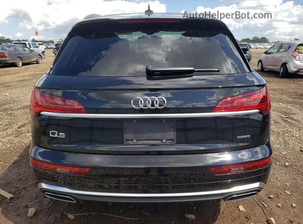 WA1GAAFY5R2143374 2024 AUDI Q5 Black Rear view