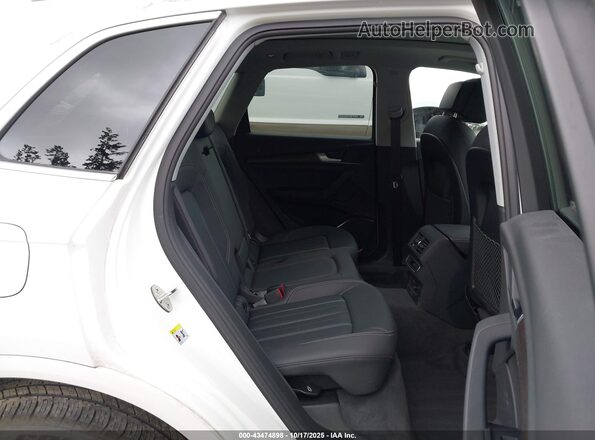 WA1GAAFY6P2076572 2023 AUDI Q5 White 