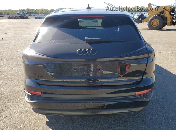 WA1H2BFZXNP050377 2022 AUDI Q4 Black უკანა ხედი