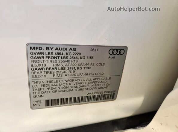 WA1JCCFS3JR009028 2018 AUDI Q3 White 