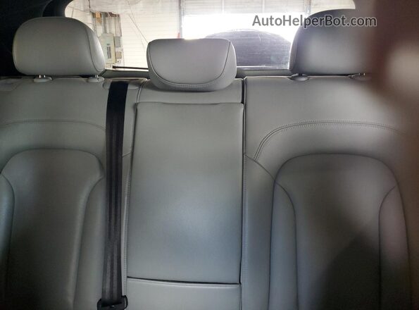 WA1JCCFS5JR025294 2018 AUDI Q3 White 