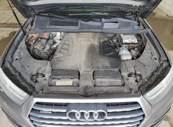 WA1LAAF76HD008705 2017 AUDI Q7 Gray Vista del compartimento del motor