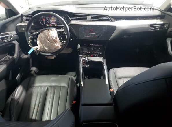 WA1LAAGE2NB025151 2022 AUDI E-TRON White 