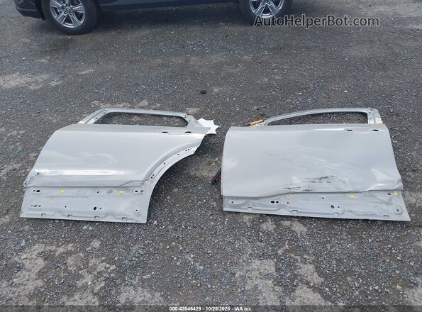 WA1LABGE8MB019763 2021 AUDI E-TRON Cream 