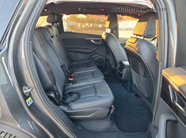 WA1LCBF75PD005504 2023 AUDI Q7 Gray Rear interior view