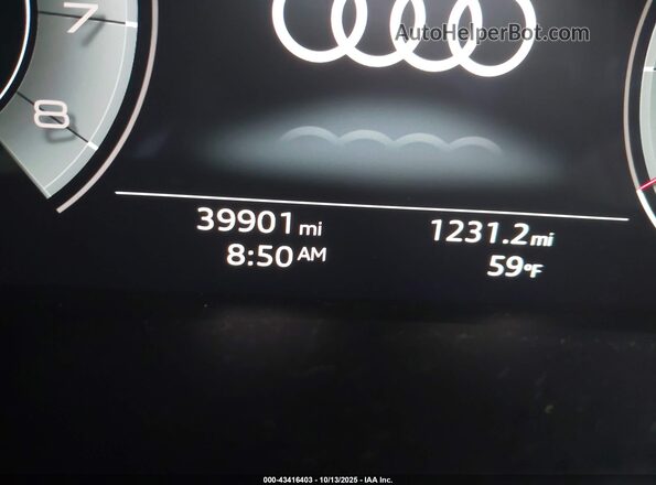 WA1LCBF77PD015970 2023 AUDI Q7 White 