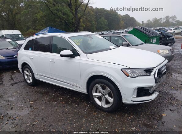 WA1LCBF77PD015970 2023 AUDI Q7 White Սալոնի հետևի տեսք