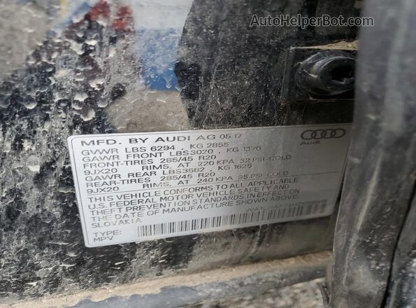 WA1LHAF74HD058918 2017 AUDI Q7 Black ძრავის განყოფილების ხედი