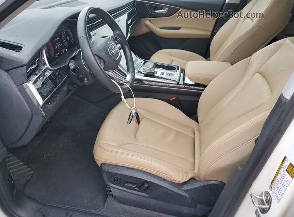 WA1LXAF72LD004321 2020 AUDI Q7 White Vista interior delantera