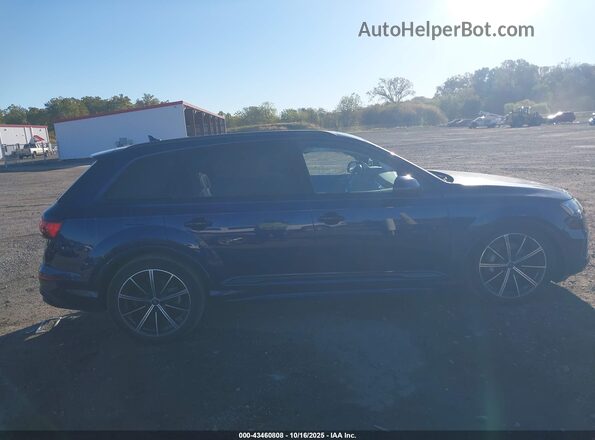 WA1LXAF72LD011124 2020 AUDI Q7 Blue Rear interior view
