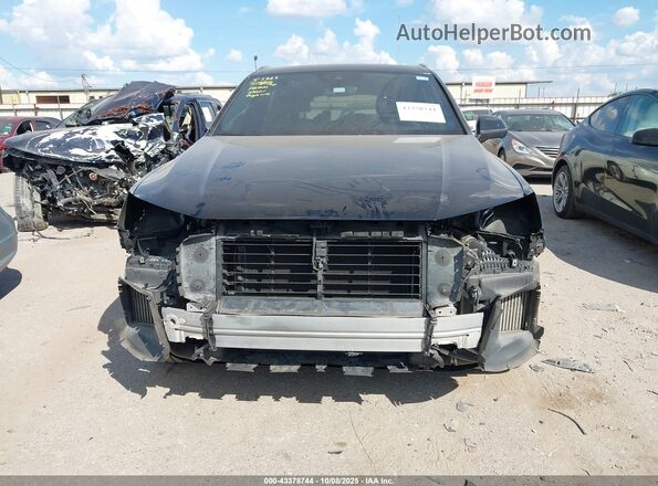 WA1LXAF74LD009133 2020 AUDI Q7 Black Rear interior view