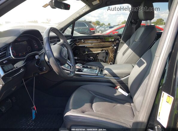 WA1LXAF74LD009133 2020 AUDI Q7 Black Front interior view