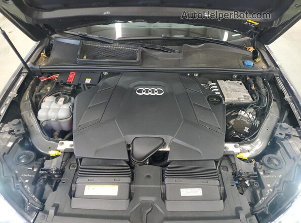 WA1LXAF75LD008007 2020 AUDI Q7 Gray Вид підкапотного простору