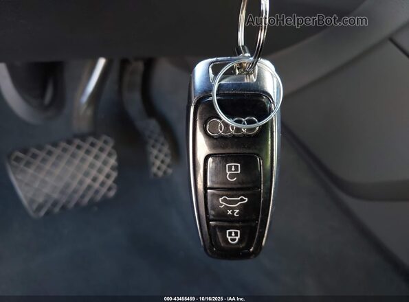 WA1LXAF79MD018170 2021 AUDI Q7 Black Dashboard view