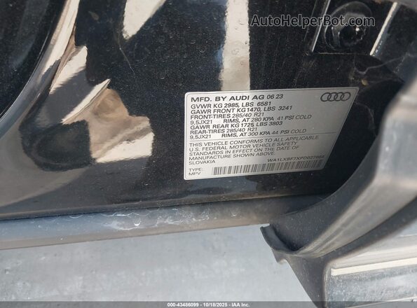 WA1LXBF7XPD027664 2023 AUDI Q7 Black 