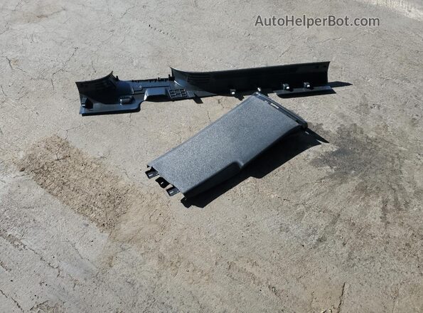 WA1M2BFZ2PP053534 2023 AUDI Q4 Black Вид підкапотного простору