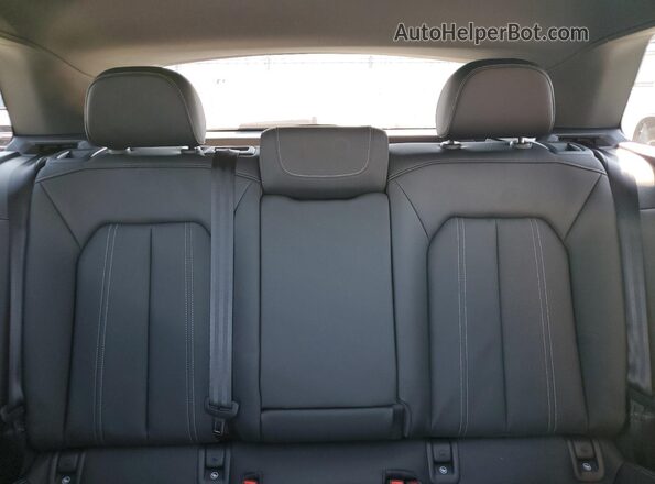 WA1MUBFZ0SP052319 2025 AUDI Q4 Gray 