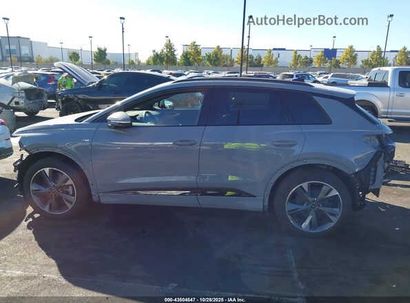 WA1MUBFZ4RP035355 2024 AUDI Q4 Серый 
