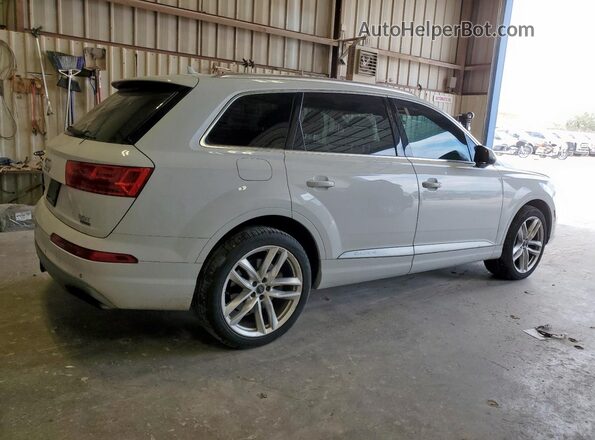 WA1VAAF72JD031154 2018 AUDI Q7 White 