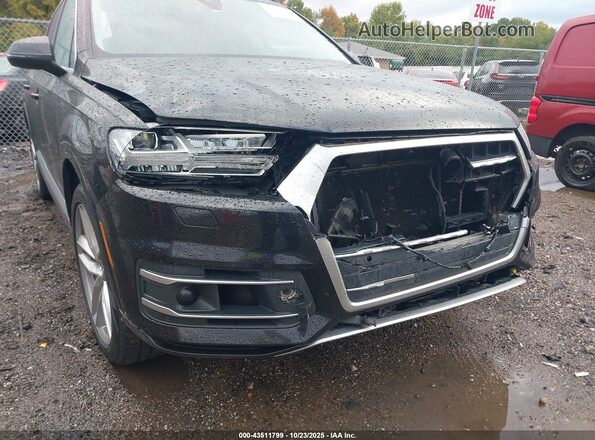 WA1VAAF72JD054577 2018 AUDI Q7 Black 
