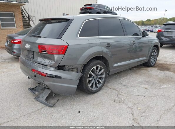 WA1VAAF77HD019866 2017 AUDI Q7 Gray Rear right