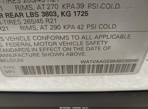 WA1VAAGE8MB038896 2021 AUDI E-TRON White Vista del compartimento del motor