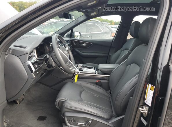 WA1VVBF7XSD006109 2025 AUDI Q7 Black წინა სალონის ხედი
