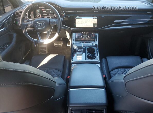 WA1VWBF70PD004860 2023 AUDI SQ7 White Widok deski rozdzielczej