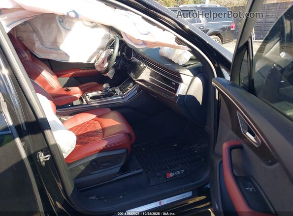 WA1VWBF76PD021744 2023 AUDI SQ7 Black Вид салону спереду