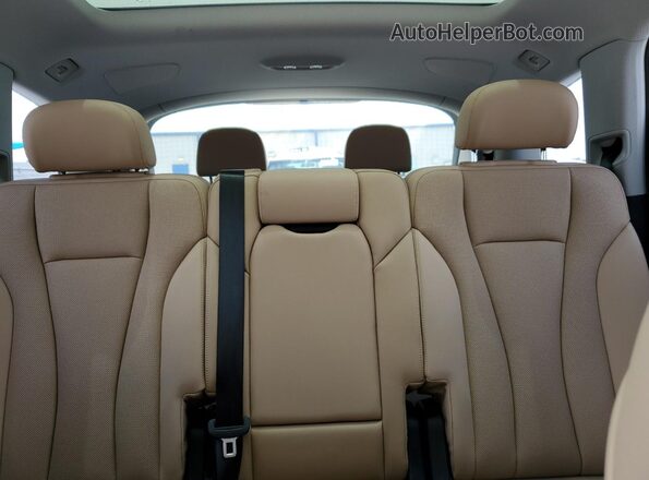 WA1VXAF75LD005780 2020 AUDI Q7 Бежевый Вид задних сидений