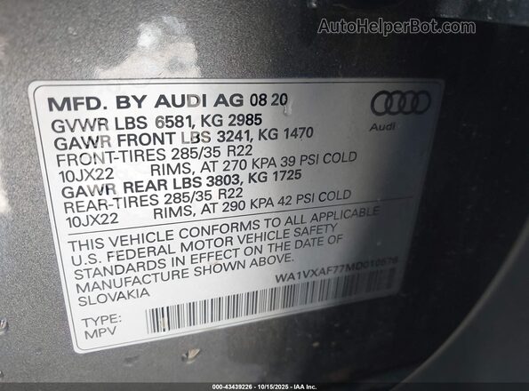 WA1VXAF77MD010576 2021 AUDI Q7 Gray Engine compartment view
