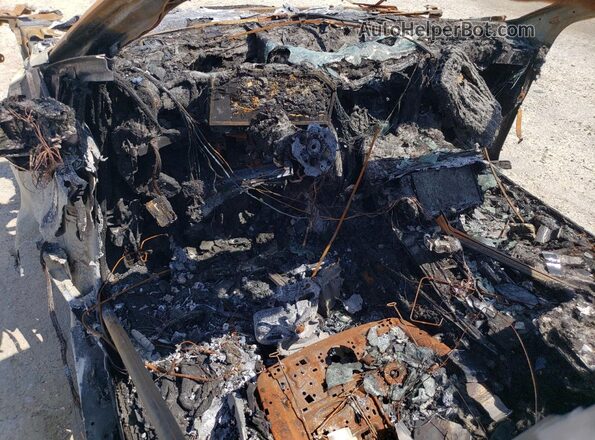 WAU72BF21MN090410 2021 AUDI OTHER Burn Առջևի վահանակի տեսք