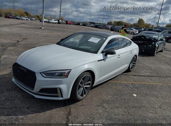 WAUB4CF55JA075559 2018 AUDI S5 Белый 