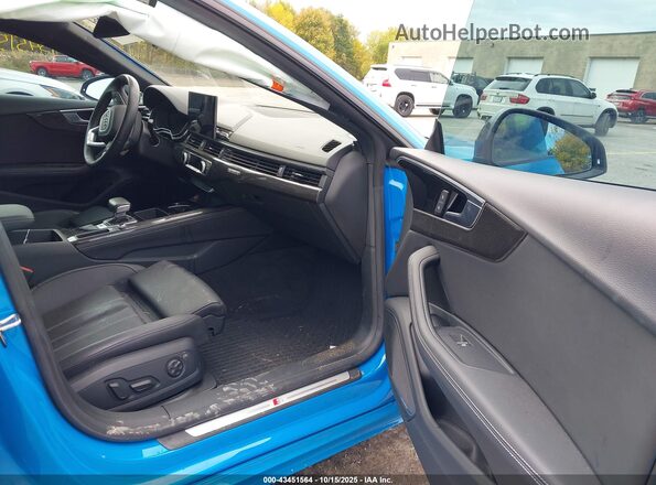 WAUB4DF5XMA041160 2021 AUDI S5 Blue Вид салону спереду