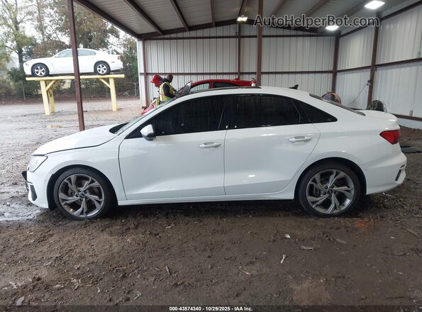 WAUBUDGY9NA024294 2022 AUDI OTHER Белый Панорамный вид салона 360°
