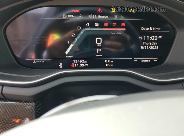 WAUC4CF51PA038683 2023 AUDI S5 Gray Vista del cuadro de instrumentos