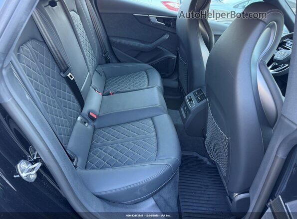 WAUC4CF52RA043149 2024 AUDI S5 Black Widok naklejki z numerem VIN