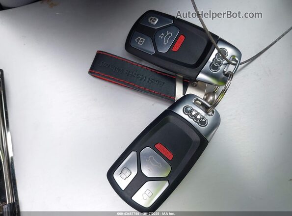 WAUDAAF40RN000141 2024 AUDI OTHER Серый Вид панели приборов