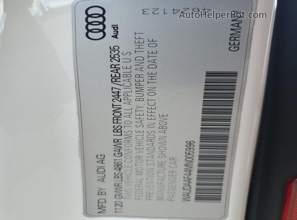 WAUDAAF44MN005996 2021 AUDI OTHER White Widok naklejki z numerem VIN