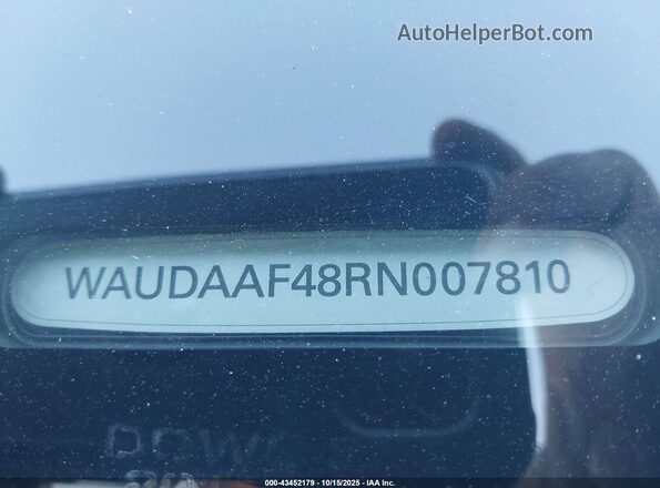 WAUDAAF48RN007810 2024 AUDI OTHER Gray Vista del compartimento del motor