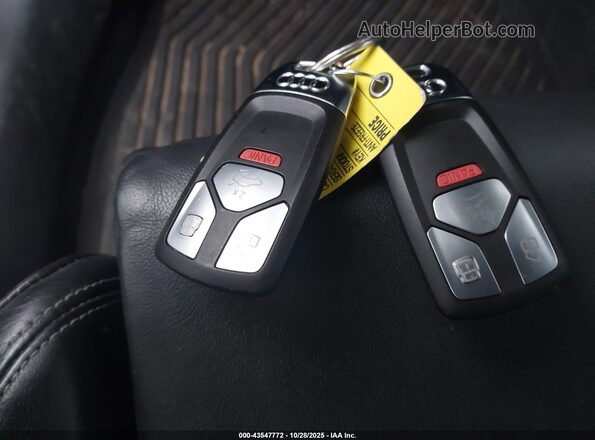 WAUEAAF43NN006501 2022 AUDI OTHER Black Dashboard view