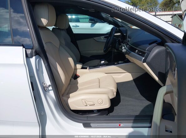 WAUFACF5XPA036095 2023 AUDI OTHER White Widok wnętrza z przodu