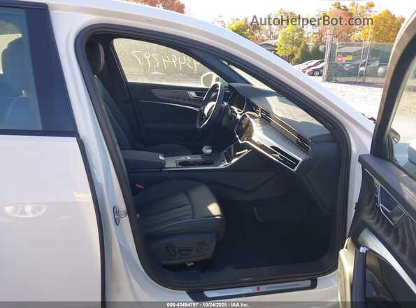WAUL2BF25SN013924 2025 AUDI OTHER White Widok wnętrza z przodu