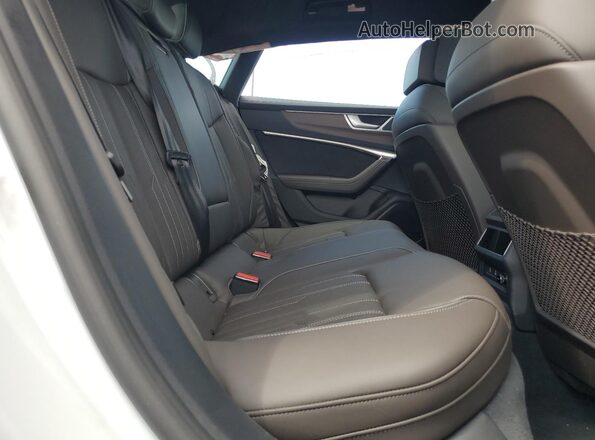 WAUV2BF28SN014591 2025 AUDI OTHER White Հետևի նստատեղերի տեսք