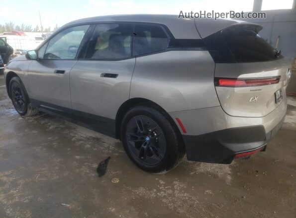 WB523CF02RCP88358 2024 BMW IX Gray უკანა მარცხენა